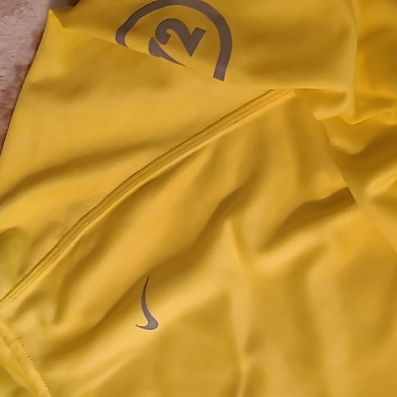 Nike Dri Fit 3/4 zipper long sleeve - Picture 2 of 3